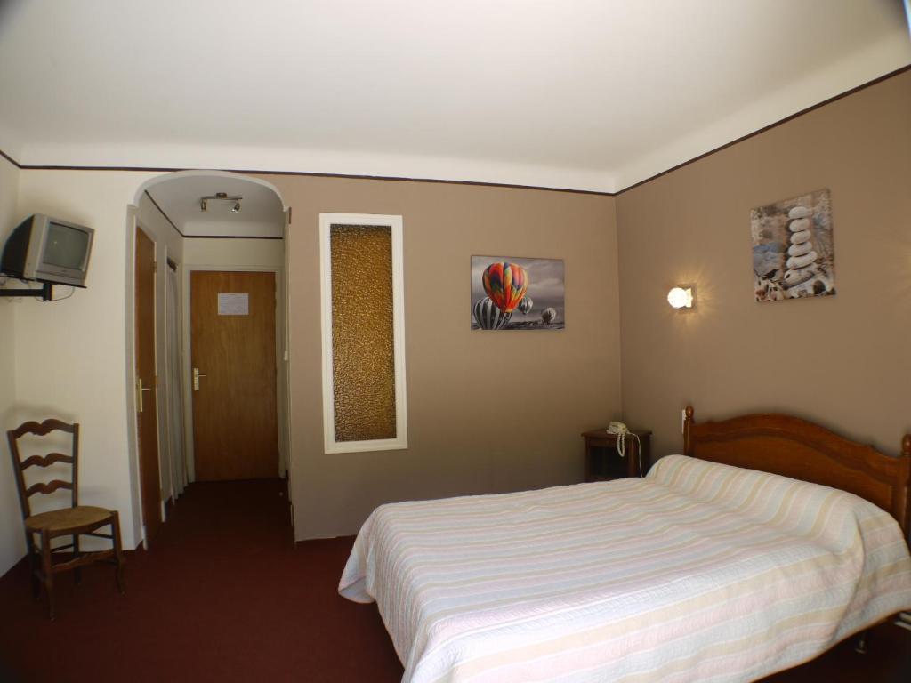 Hotel Le Castelet Ax-les-Thermes Exteriör bild